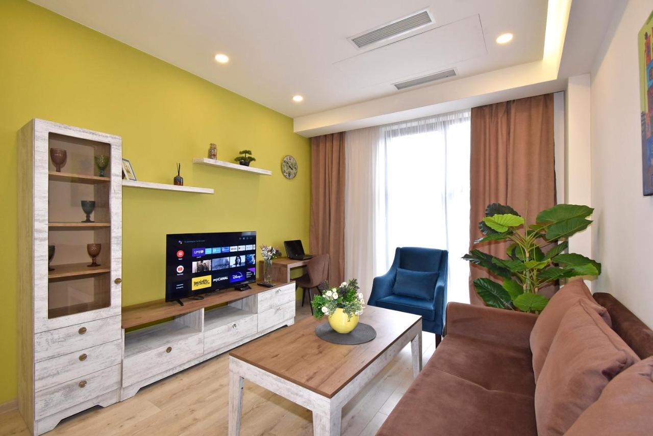 Home4You Apartments On Koghbatsi Yerevan Luaran gambar