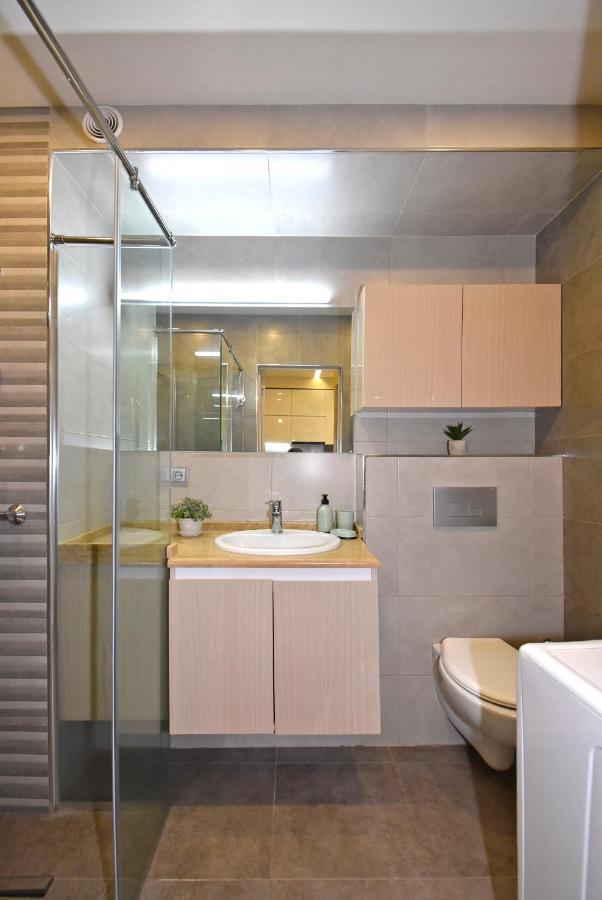 Home4You Apartments On Koghbatsi Yerevan Luaran gambar