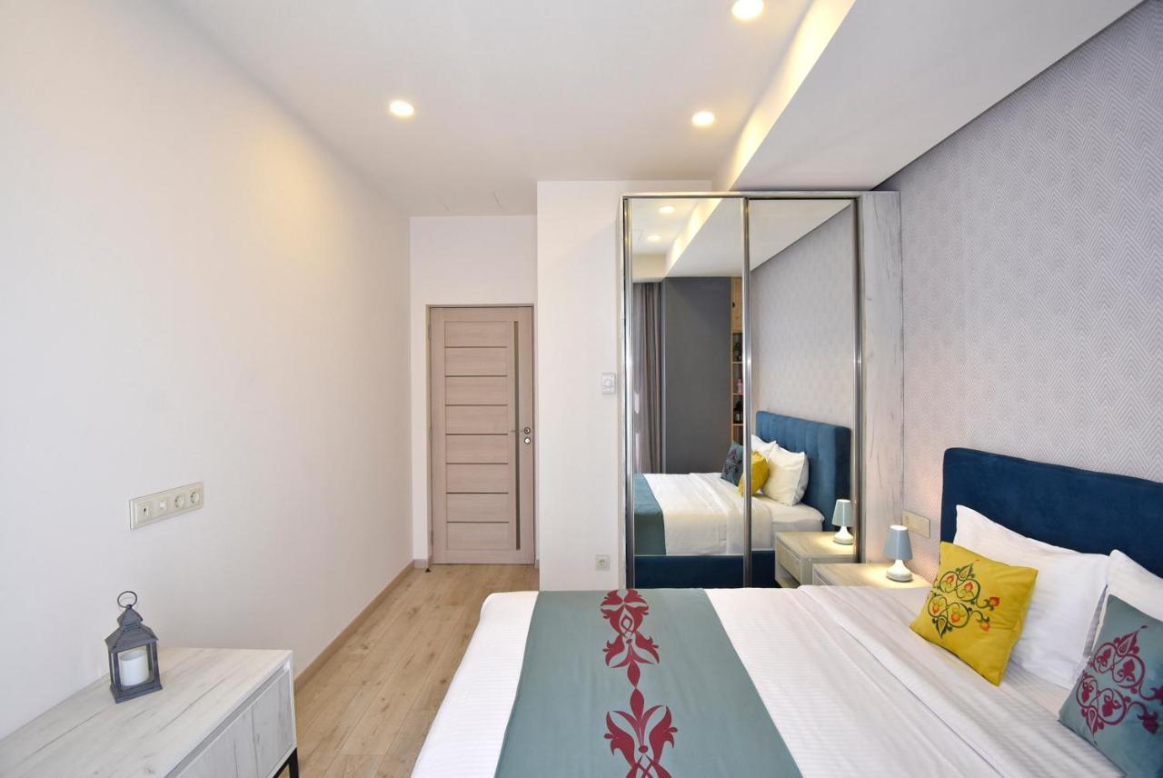 Home4You Apartments On Koghbatsi Yerevan Luaran gambar