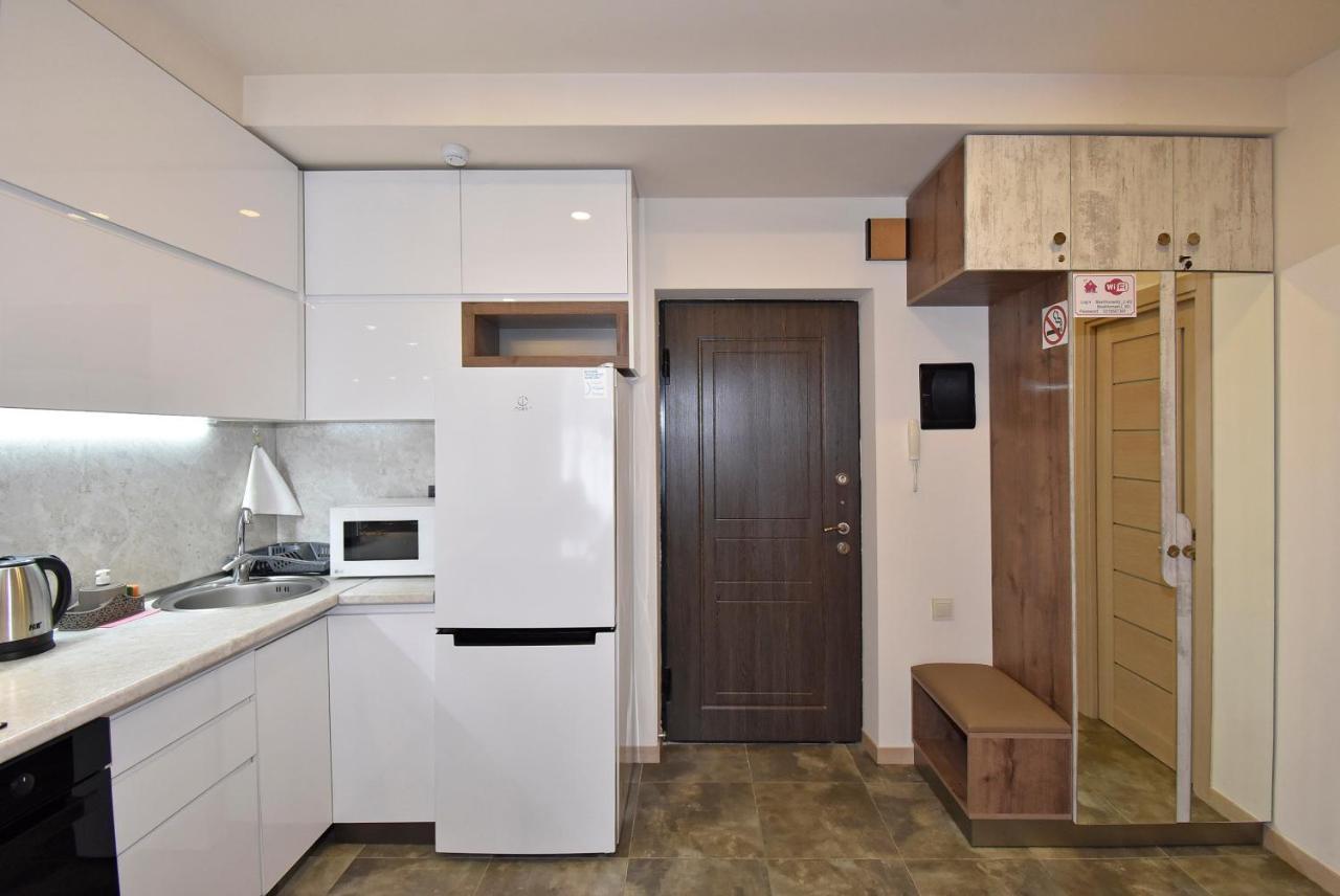 Home4You Apartments On Koghbatsi Yerevan Luaran gambar