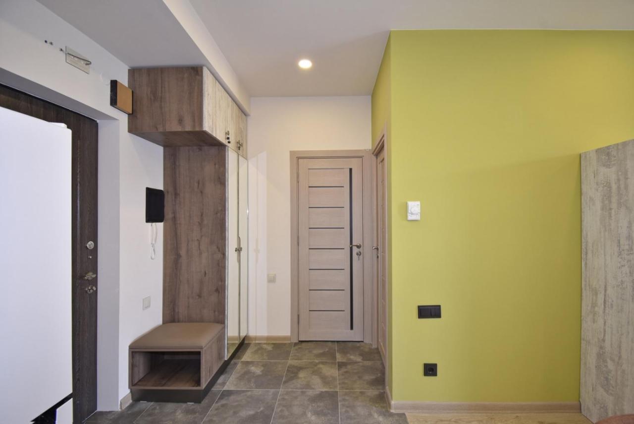 Home4You Apartments On Koghbatsi Yerevan Luaran gambar
