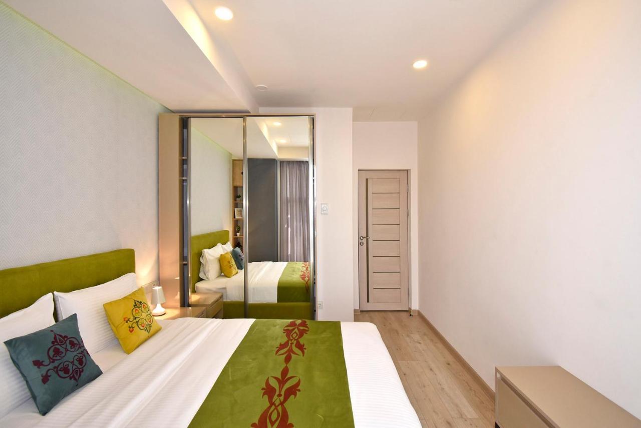 Home4You Apartments On Koghbatsi Yerevan Luaran gambar